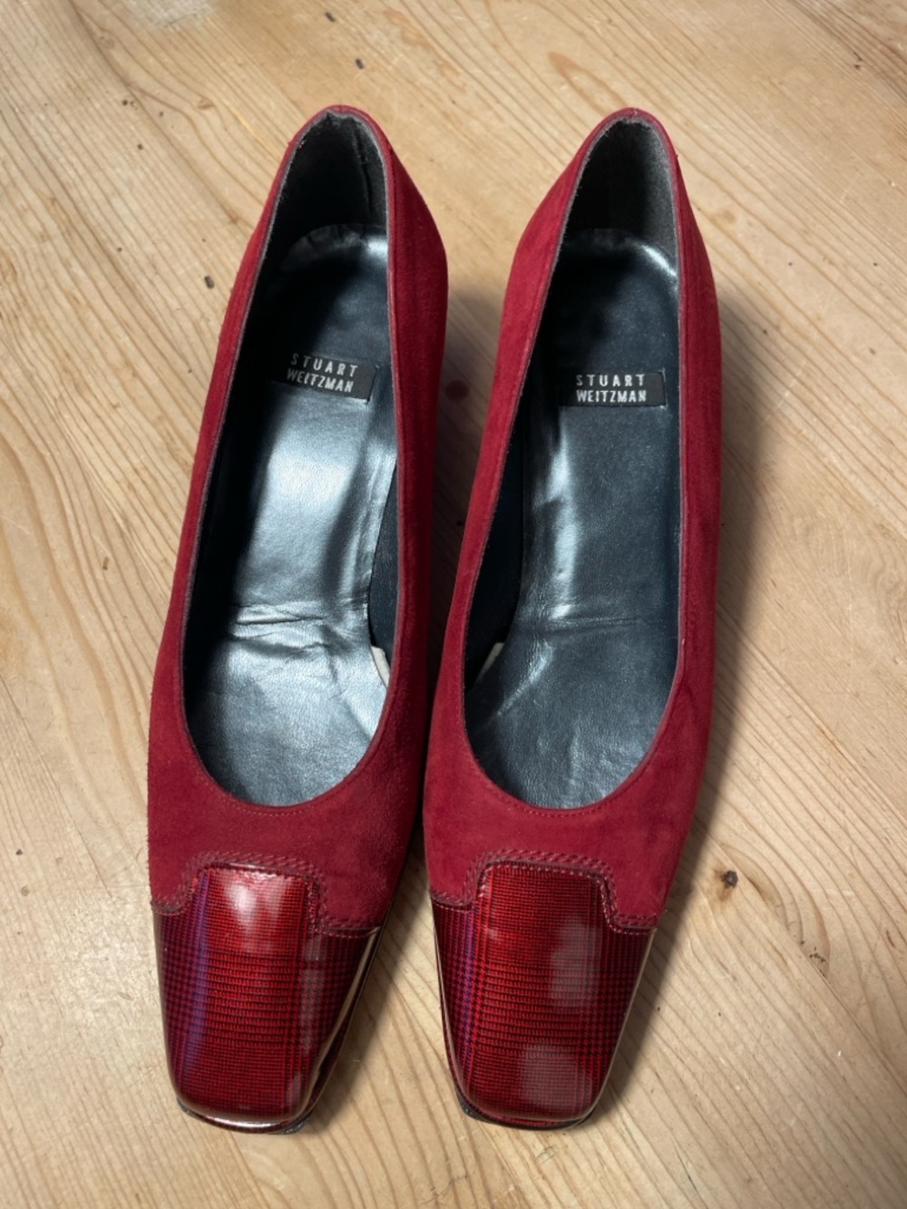 Stuart Weitzman Red Suede Pumps with Patent Toe & Heel with Design 4.5AA EUC